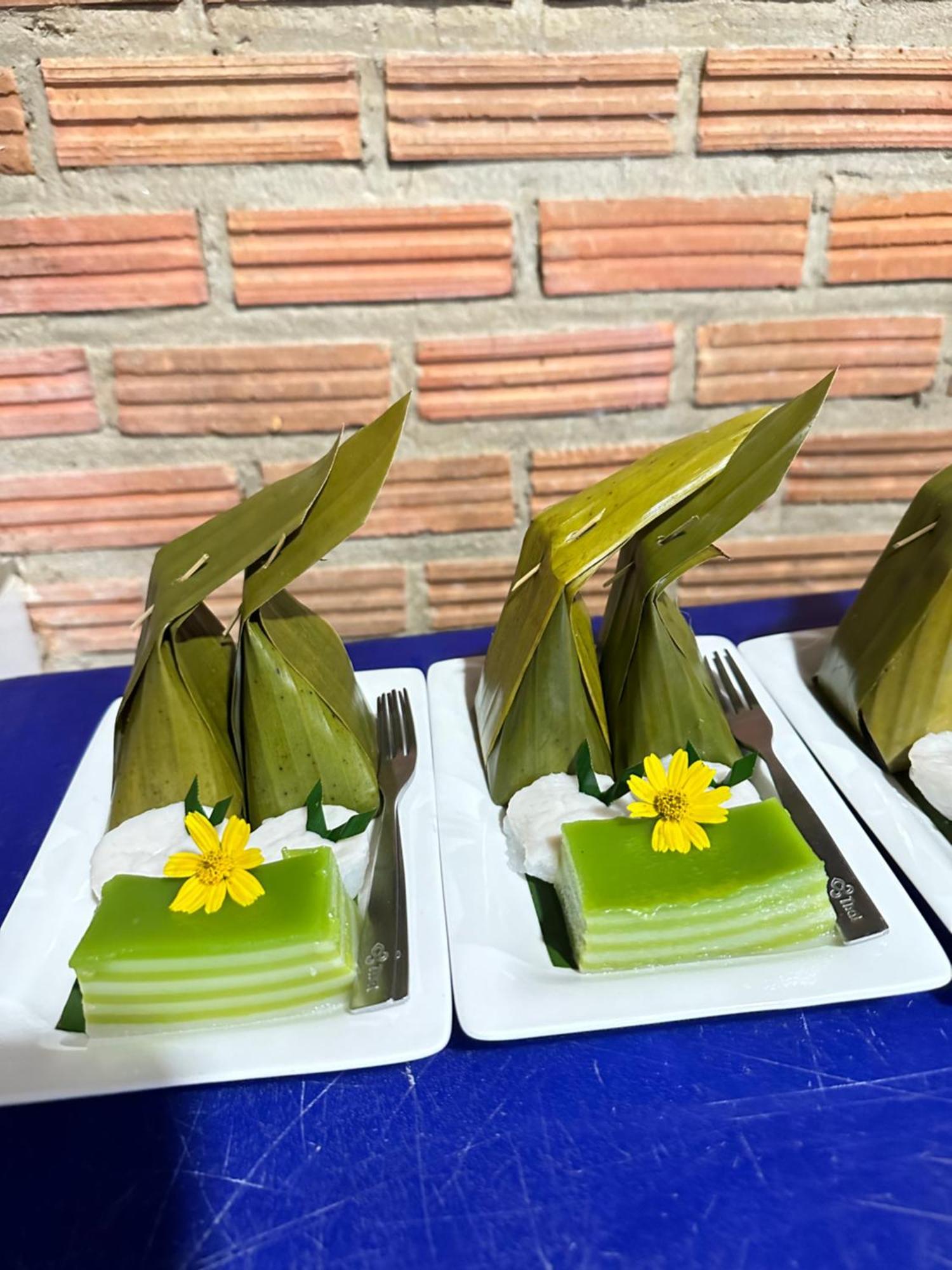 Ban Suweena Uthai Thani Bagian luar foto